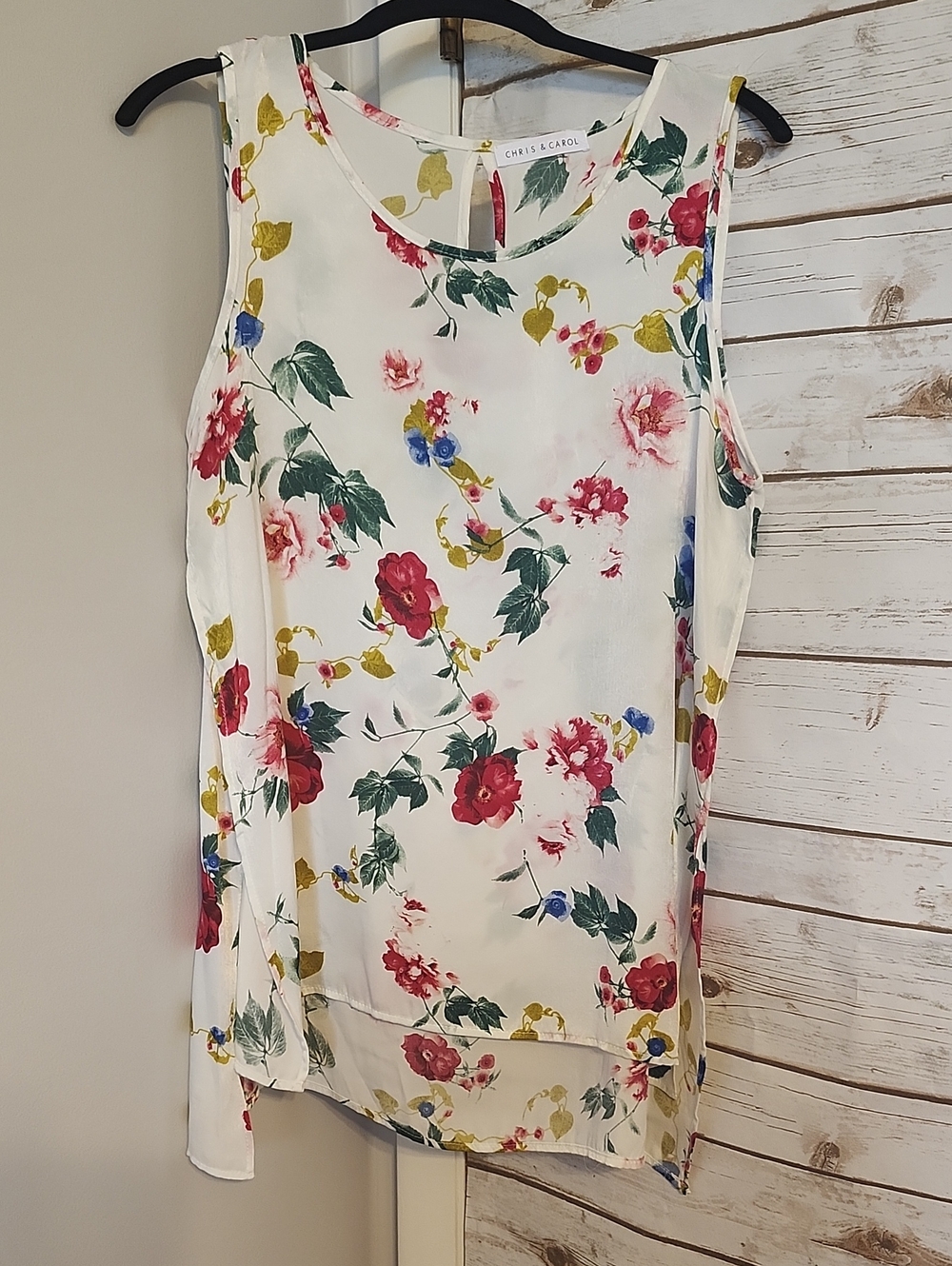 Dressy Sleeveless Floral Top - NEW